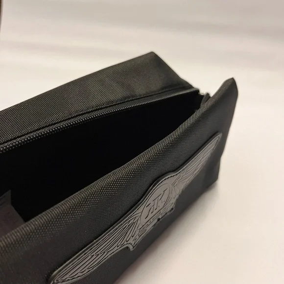 NEW KIEHL'S Makeup Bag !!! - Picture 3 of 7